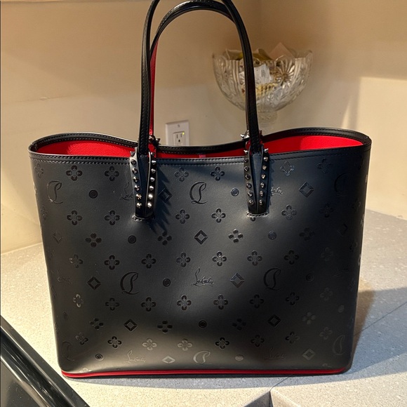 Christian Louboutin tote in excellent condition - Picture 2 of 8